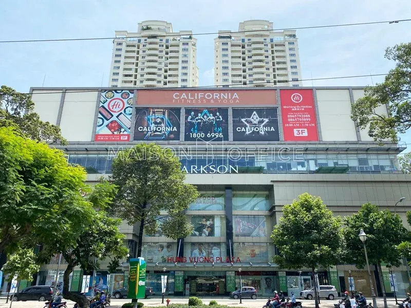 Bộ sưu tập 50+ ảnh Hùng Vương Plaza ngoạn mục từ 2009 đến nay · ảnh 2
